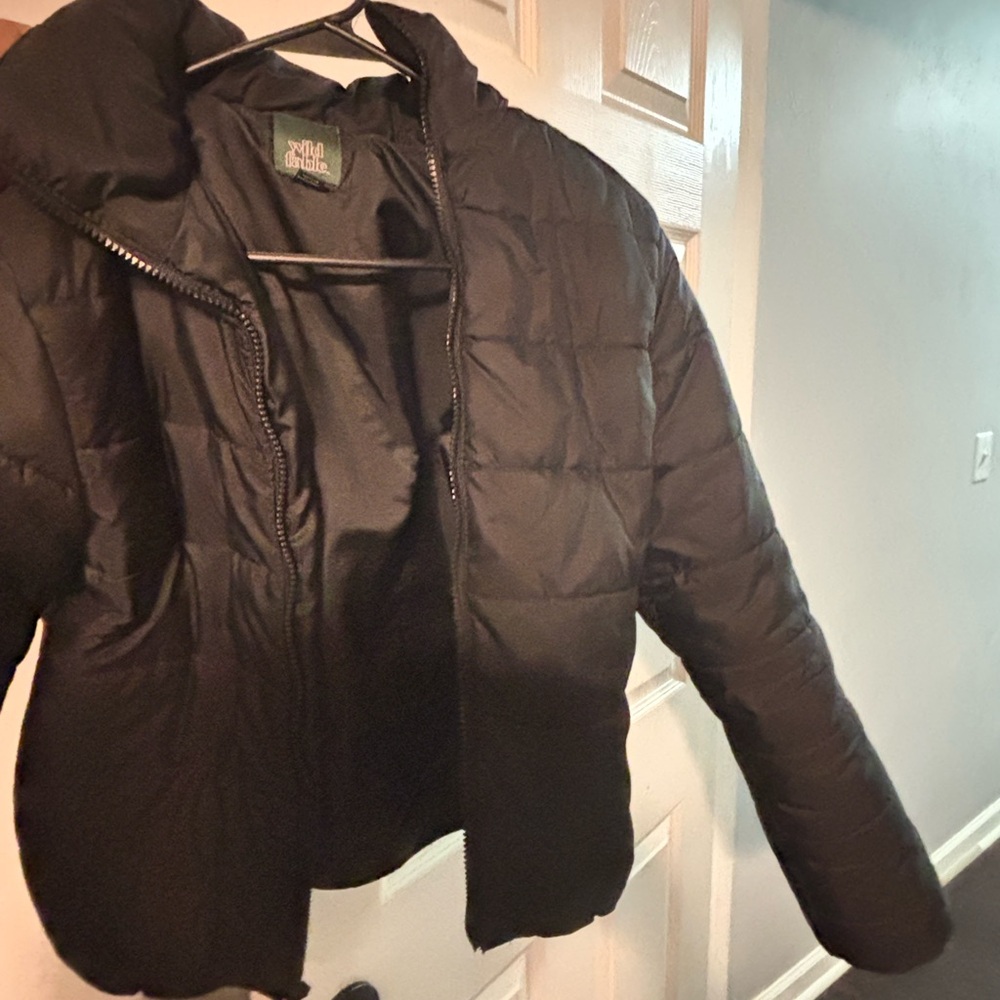 Women's Black Puffer Jacket